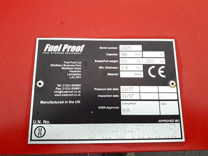 Used 900L Fully bunded fuel cube