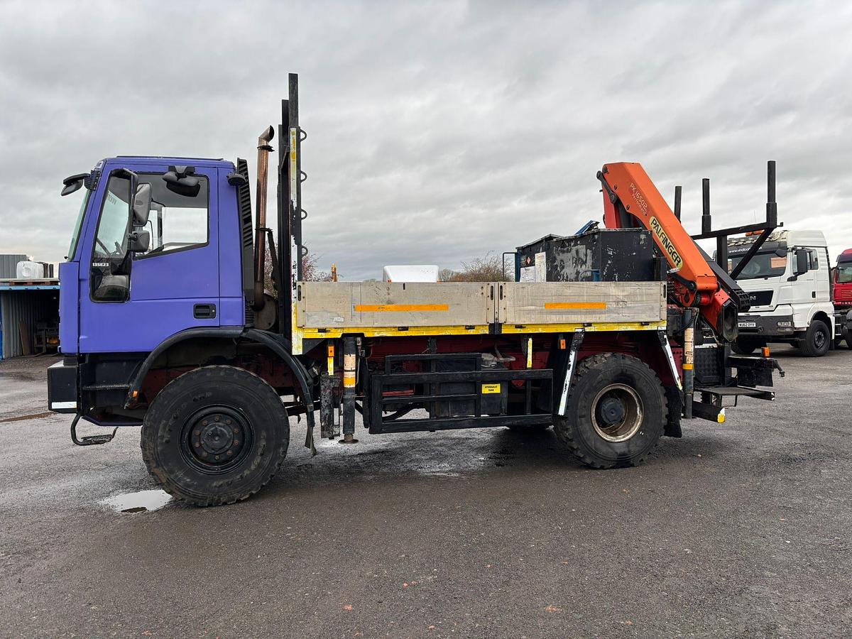 Used V 941 - 2001 Iveco 4x4 Crame truck