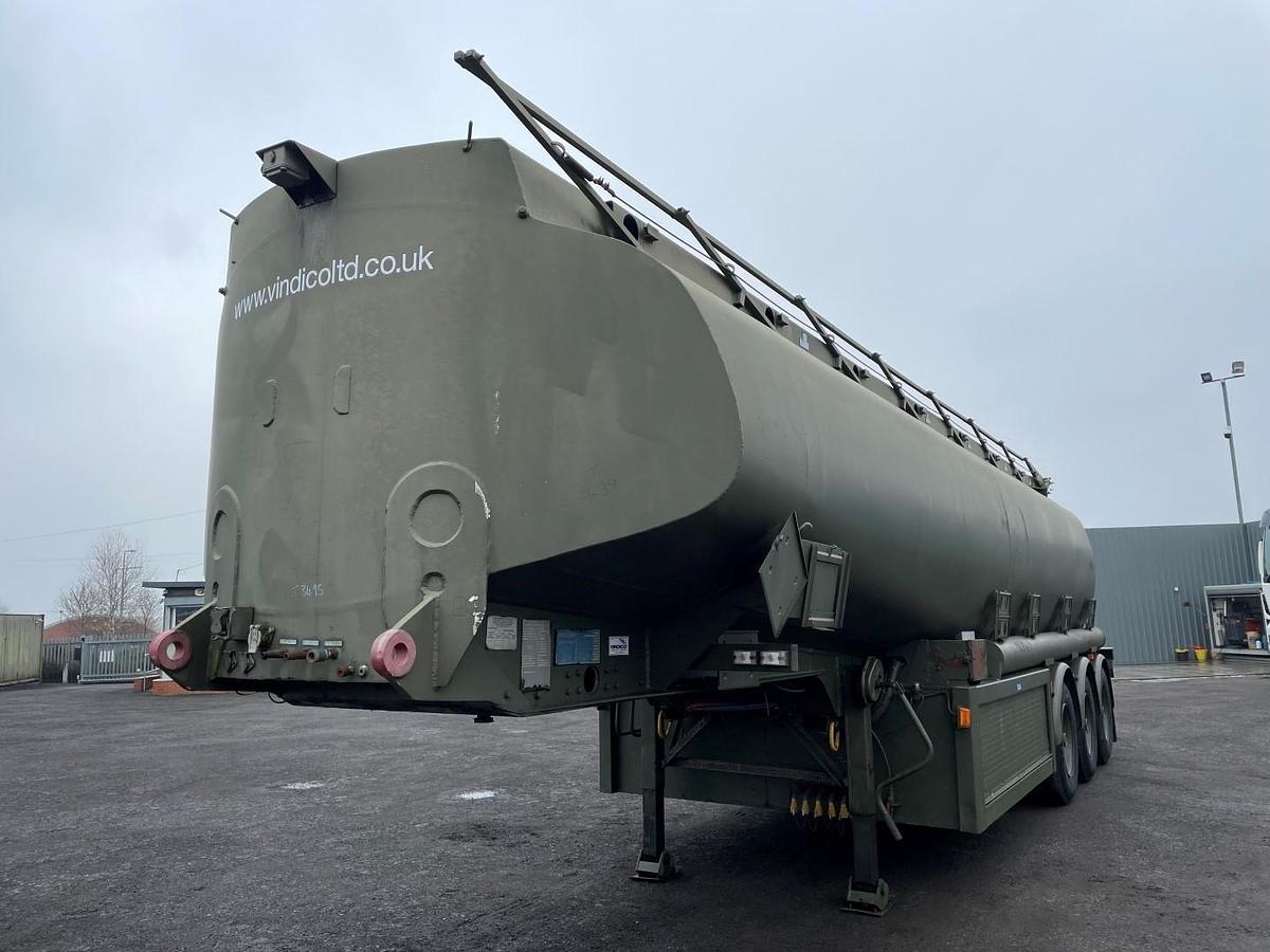 Used Thompson Carmichael 32000 ltr - 5 Comp - Meter System - V 571