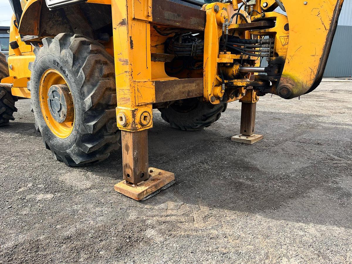 Used 2008 JCB 2CX STREETMASTER