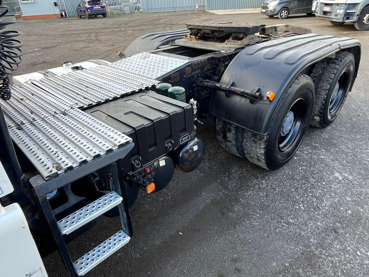 Used V 939 - 2012 MAN TGX 26 540 (6X4) TRACTOR UNIT - 150T
