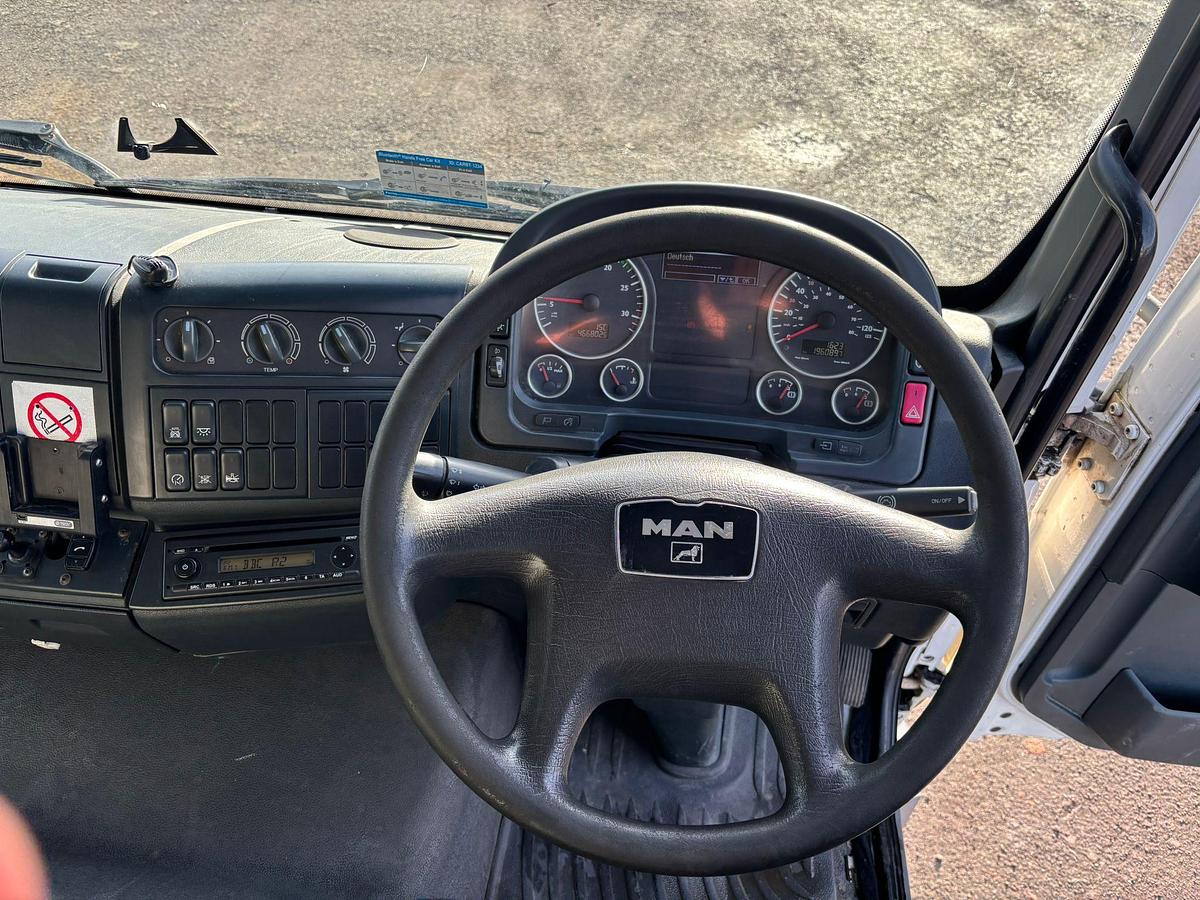 Used V 643 - 2012 MAN TGM 18 250 (4X2) CURTAIN SIDER