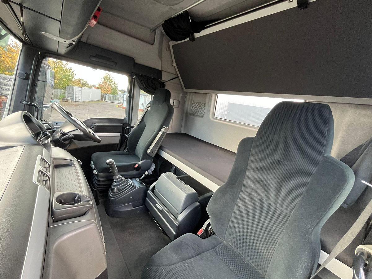 Used V 939 - 2012 MAN TGX 26 540 (6X4) TRACTOR UNIT - 150T