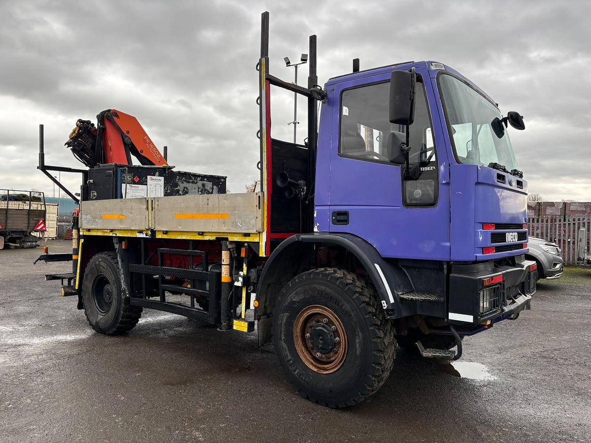 Used V 941 - 2001 Iveco 4x4 Crame truck