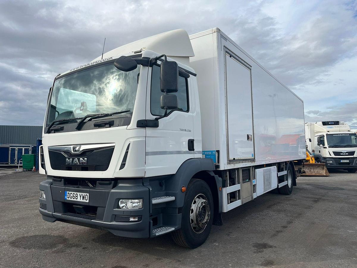 Used 2018 MAN TGM 18.250