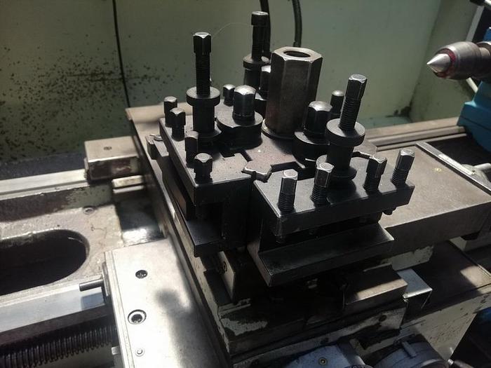 Used Centre Lathe CD6240B