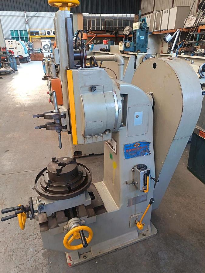 Used Tarngs Slotting machine TS-200K