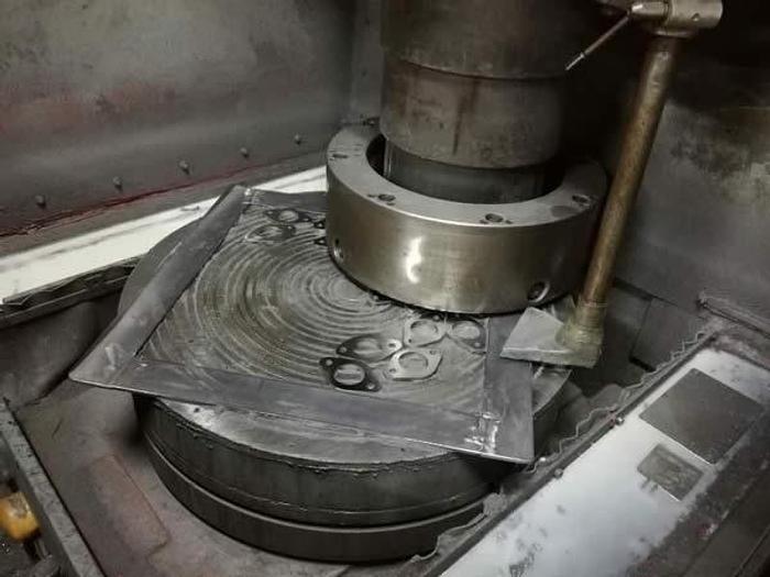 Used Used Lumsden vertical spindle grinder (Snow grinder)