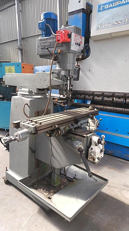 Used Used Mitco turret milling machine