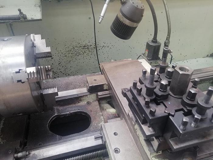 Used Centre Lathe CD6240B
