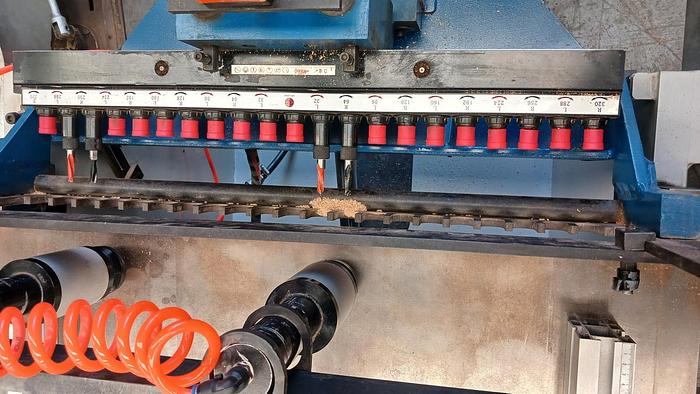 Used Roos single row drilling machine - 21 Spindle (As new!!)
