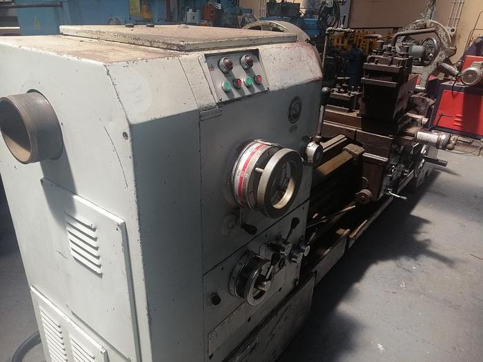 Used Giana centre lathe 410