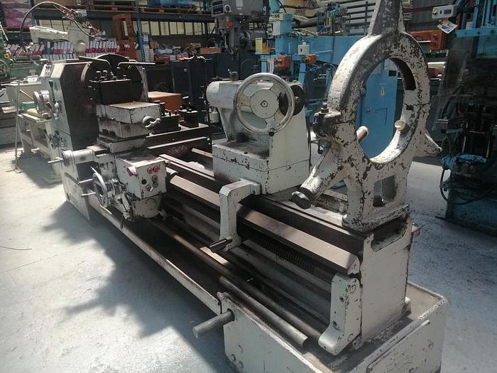 Used Giana centre lathe 410