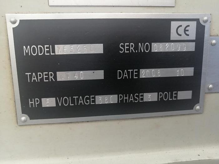 Used Contour turret milling machine