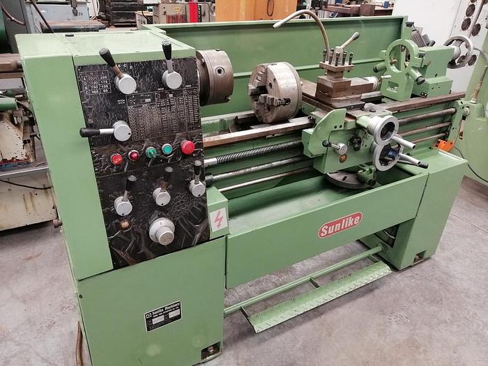 Used Sunlike gear head center lathe 1340 (Taiwan)
