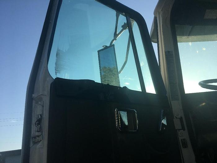 Used 1995 Volvo WCA64T