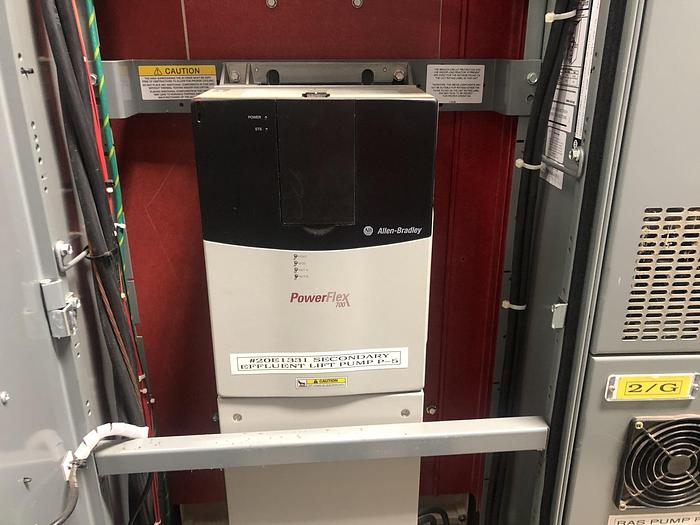 Used ALLEN BRADLEY CENTERLINE MCC SECTION WITH POWERFLEX DRIVES