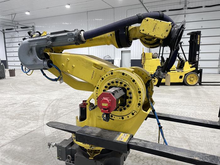 Used 2013 FANUC FANUC M900iA/350 #104735