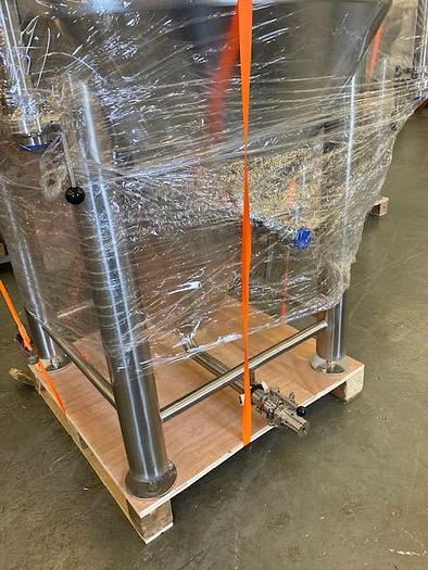 NEW 10 BBL Stainless Jacketed Fermenter / Unitank - Leftover Stock 