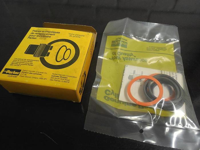Used Spare Van Dorn Parts - Parker Cylinder Replacement: 2" Bunan Piston Seal Kit