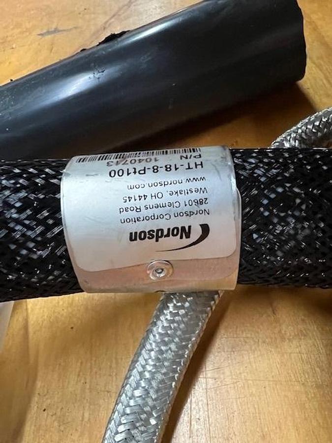 Used Nordson Versablue VT Adhesive Melter Moldman Meltman