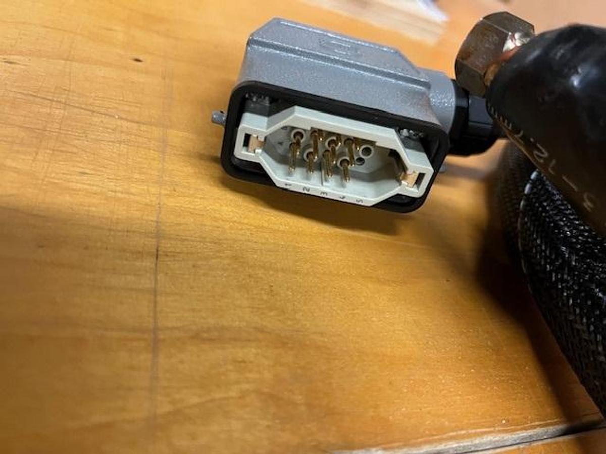 Used Nordson Versablue VT Adhesive Melter Moldman Meltman