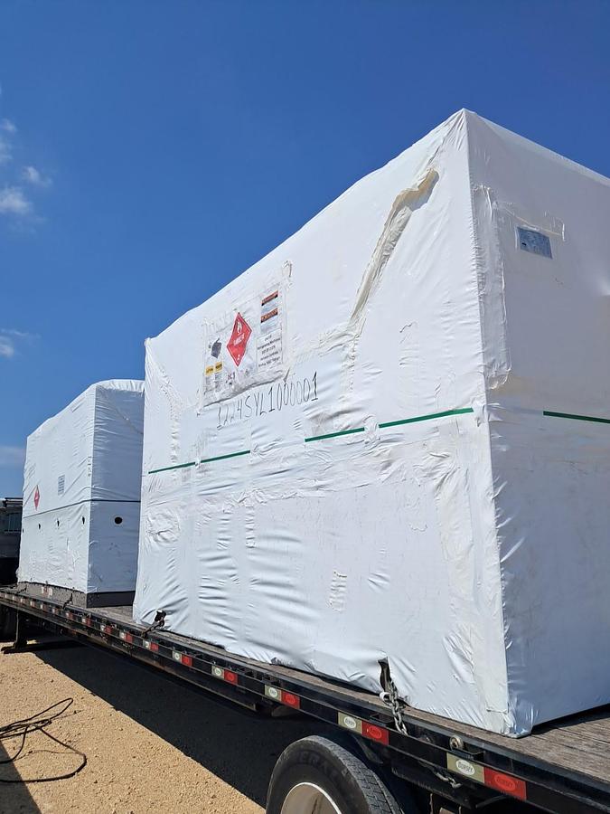 New 2025 YORK 100 ton Air Cooled Chiller YLAA-0100SJ46VSD R454b 460V In-stock