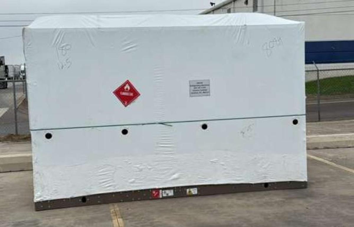 New 2025 YORK 80 ton Coated Coils Air Cooled Chiller YLAA-0089SJ17PC R-454b 208V In-Stock