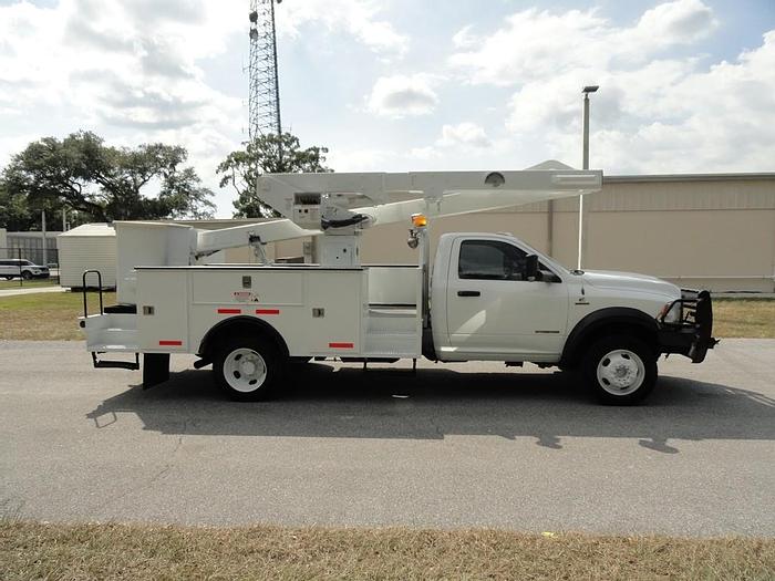 Used 2014 Dodge W5500 4x4 Versalift V040MHI 45ft Bucket Truck - 43796