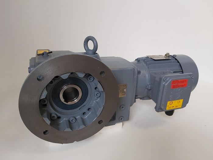 Gebraucht Winkelgetriebemotor, SK9012.1AF/2D-71L/4 2D TF, 1385/91rpm, 39Nm, Nord Drivesystems neu