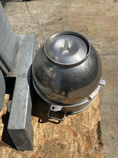 Used Mixer, Hobart, 60 Qt. S/st, Mdl H600T, 4-Speed #C744524