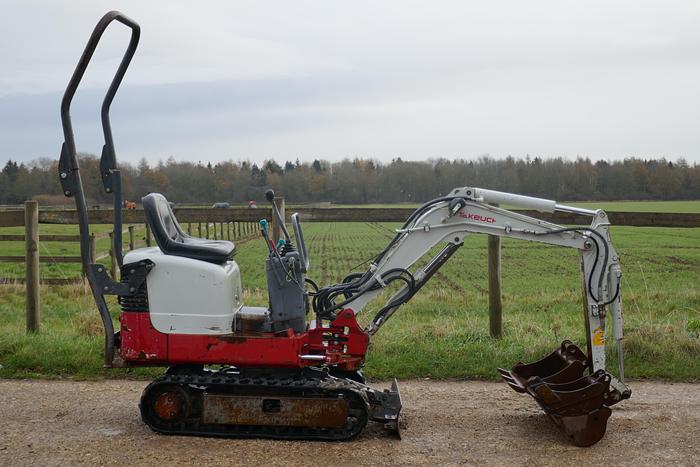 Used 2015 TAKEUCHI TB108