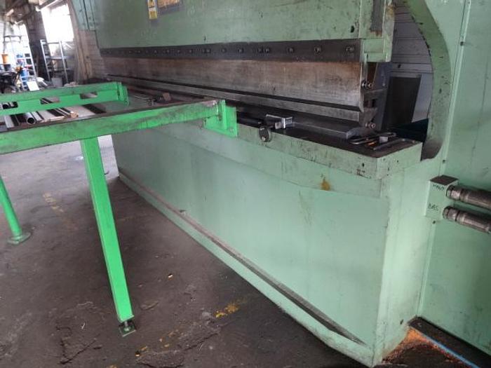 Utilisé Presse plieuse MIB – I.B.C.M type B.C.F.G