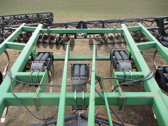 Used John Deere 510 Disk Ripper for Sale in Washington Eastern