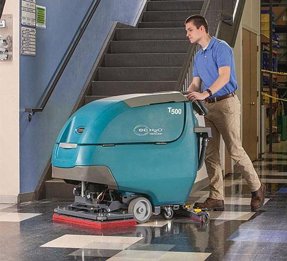 Tennant T500 Walk-Behind Floor Scrubber