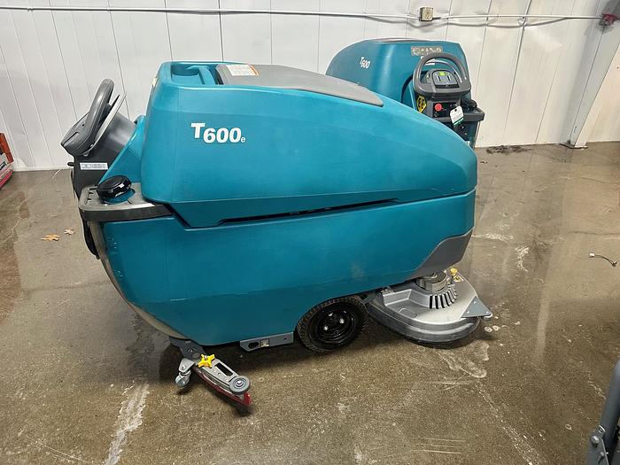 Refurbished Tennant T600 32" Disk - Low Hours Only 150Hours