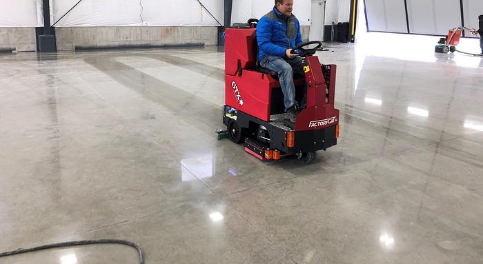 Factory Cat GTX v2.2 Rider Sweeper-Scrubber