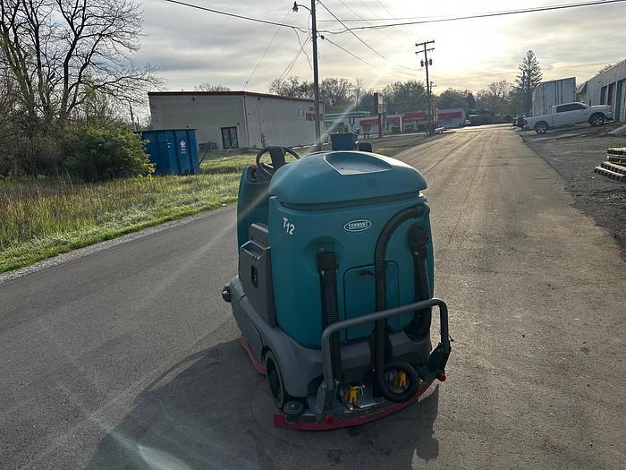 Used Reconditioned Tennant T12