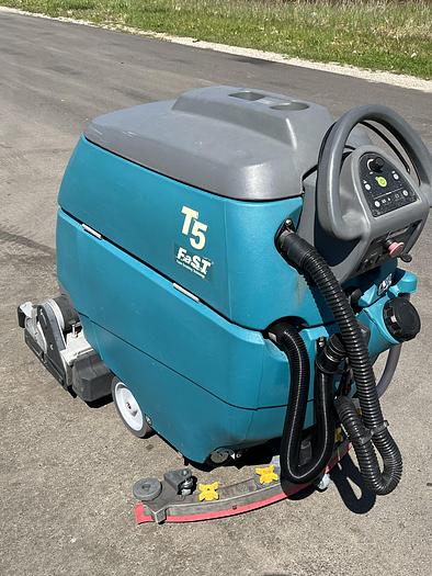 Used Tennant T5 Cylindrical Used Walk Behind Floor Scrubber