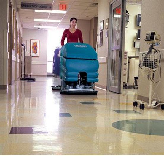 Tennant 5680 Walk-Behind Floor Scrubber