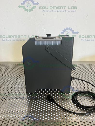 Used Fluke Corporation  7102 Micro Bath Thermometer Calibrator -5° to 125°C, 750 mL