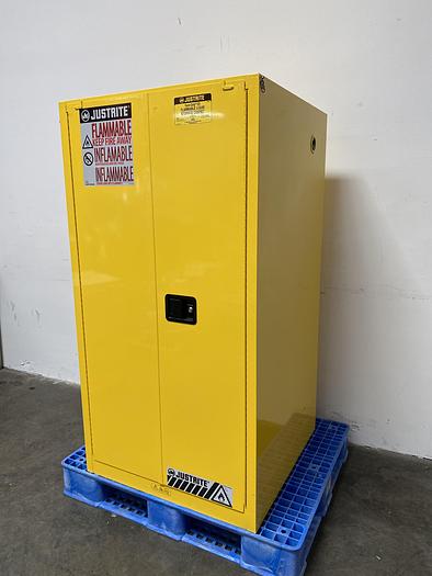 Used JustRite 29005 60 Gallon Flammable Cabinet 65"x 34"x 34" Manual Close