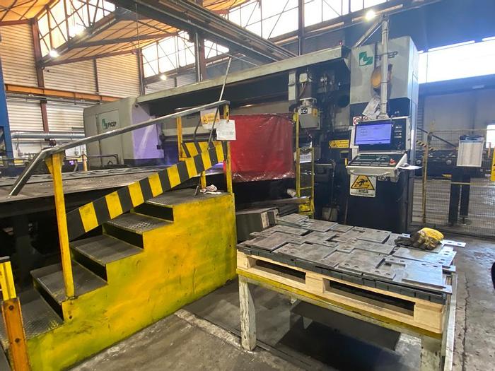 Usato 2003 LINEA DI PUNZONATURA, FORATURA E MARCATURA FICEP C25