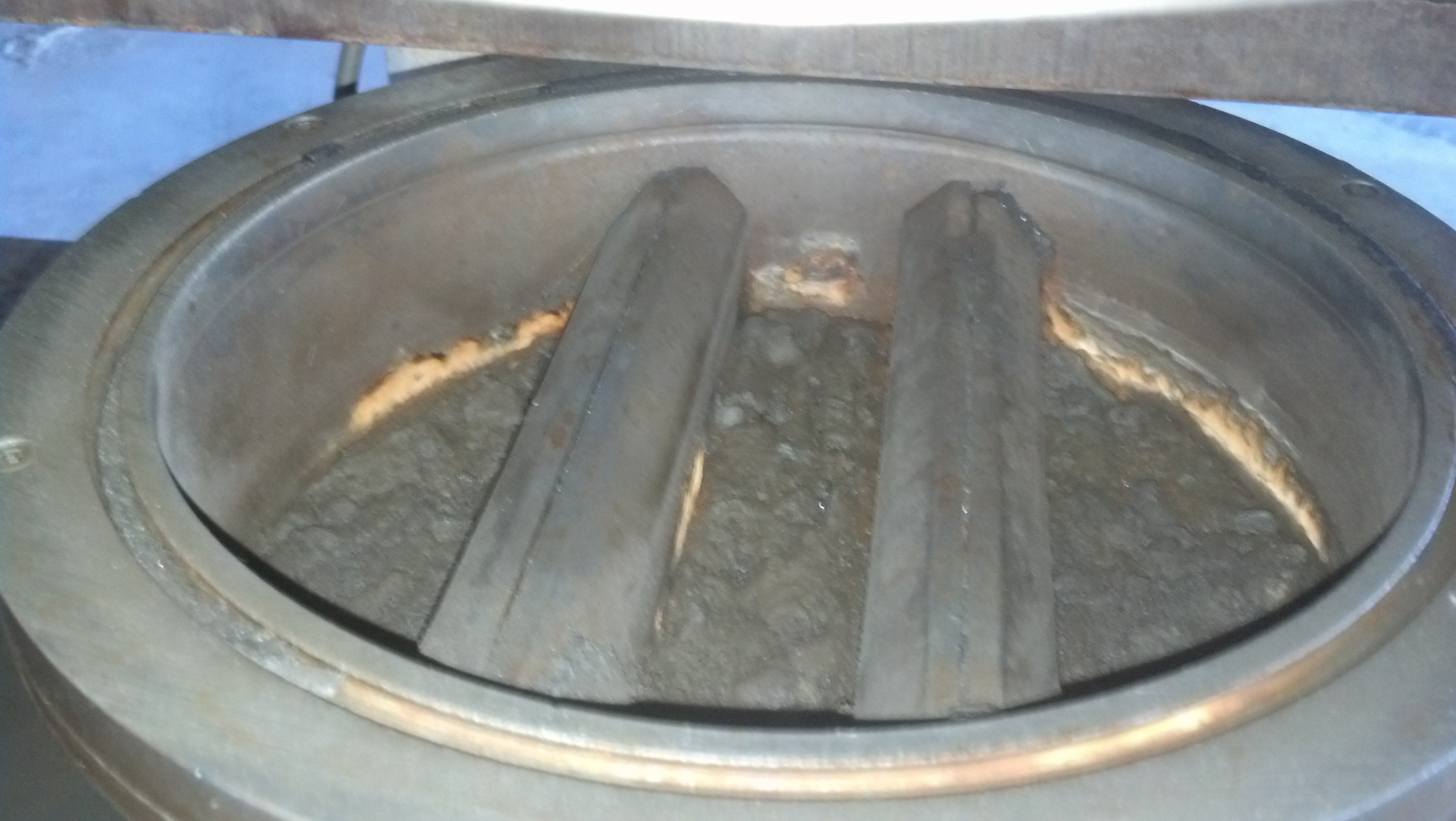 Used Dynetics Dynaflow Model HL60CF-830 Abrasive Flow Deburring Machine