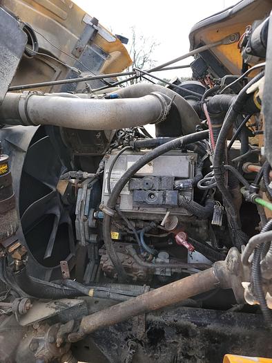 Used 2002 International 4900