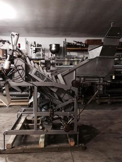 Used A&K Development Corn Orienter with 3-AR Corn Cutter