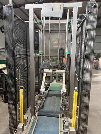 Used 2010 CPS CL64 crate loader