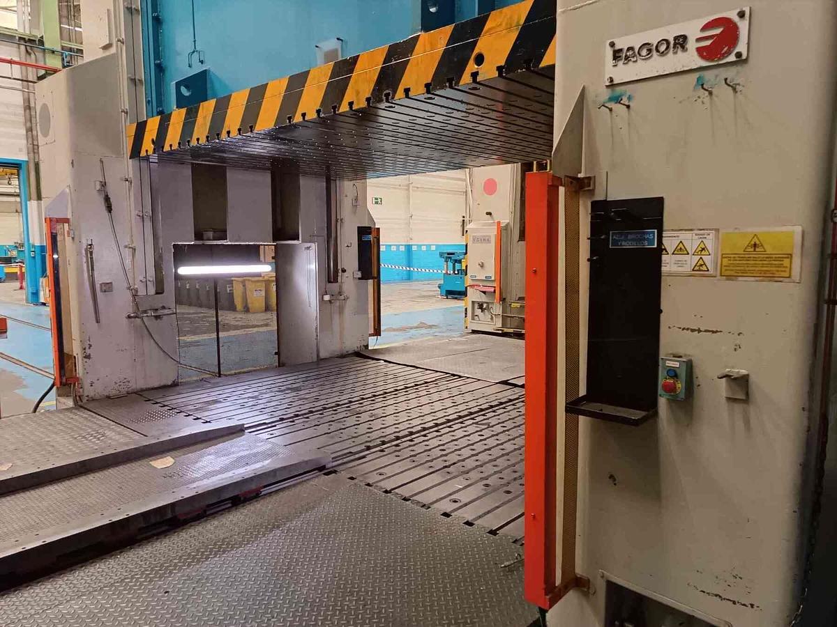 Used FAGOR S4.800-4500-2700