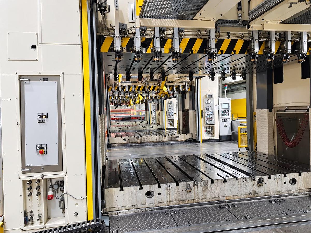 Usato WEINGARTEN VK 1000 – 1000 Ton Link Drive Press – Ex BMW Dingolfing