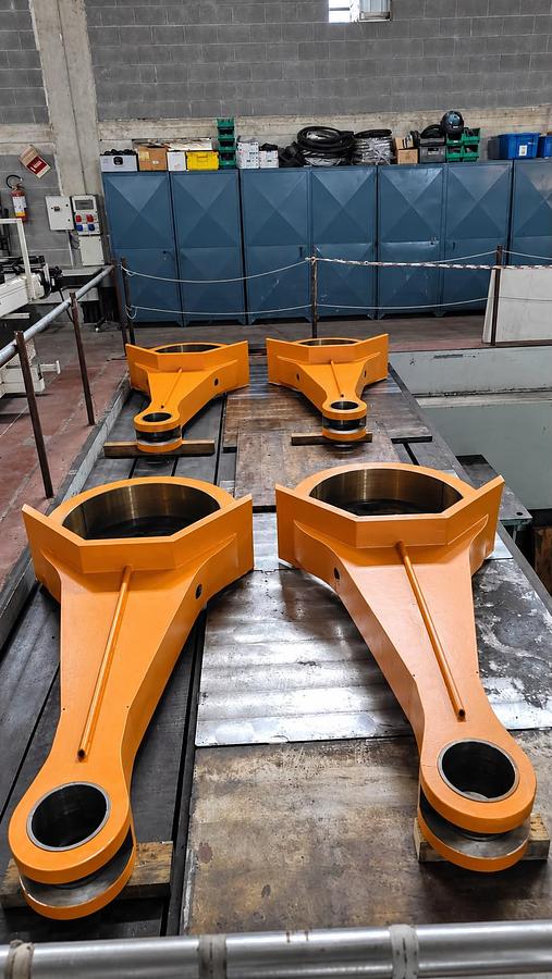 Usato MECFOND 1500 Ton Mechanical Press Overhauled – 2 Moving Bolsters 4600 x 2700 mm - ex stellantis